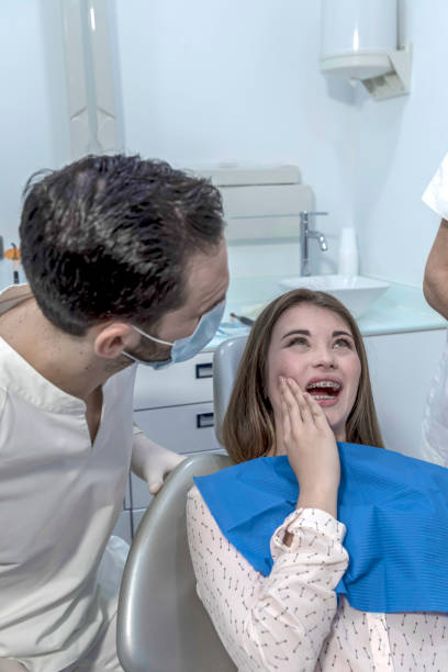 Best Emergency Gum Treatment in Hide A Way Lake, MS